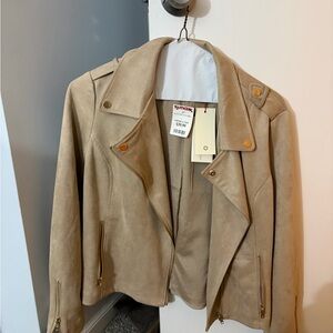 Solitaire Beige Leather Jacket
